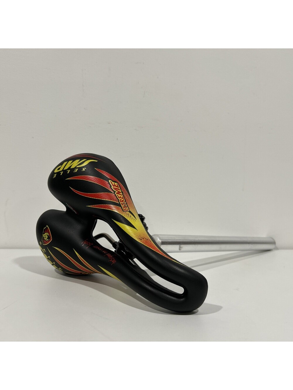 Selle SMP TRK Saddle Extreme Large Bicycle Bike Seat With Pole